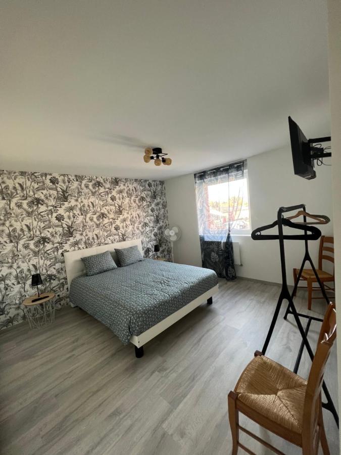 Le Sejour Qu'On M Hotel Le Cateau-Cambresis Kültér fotó